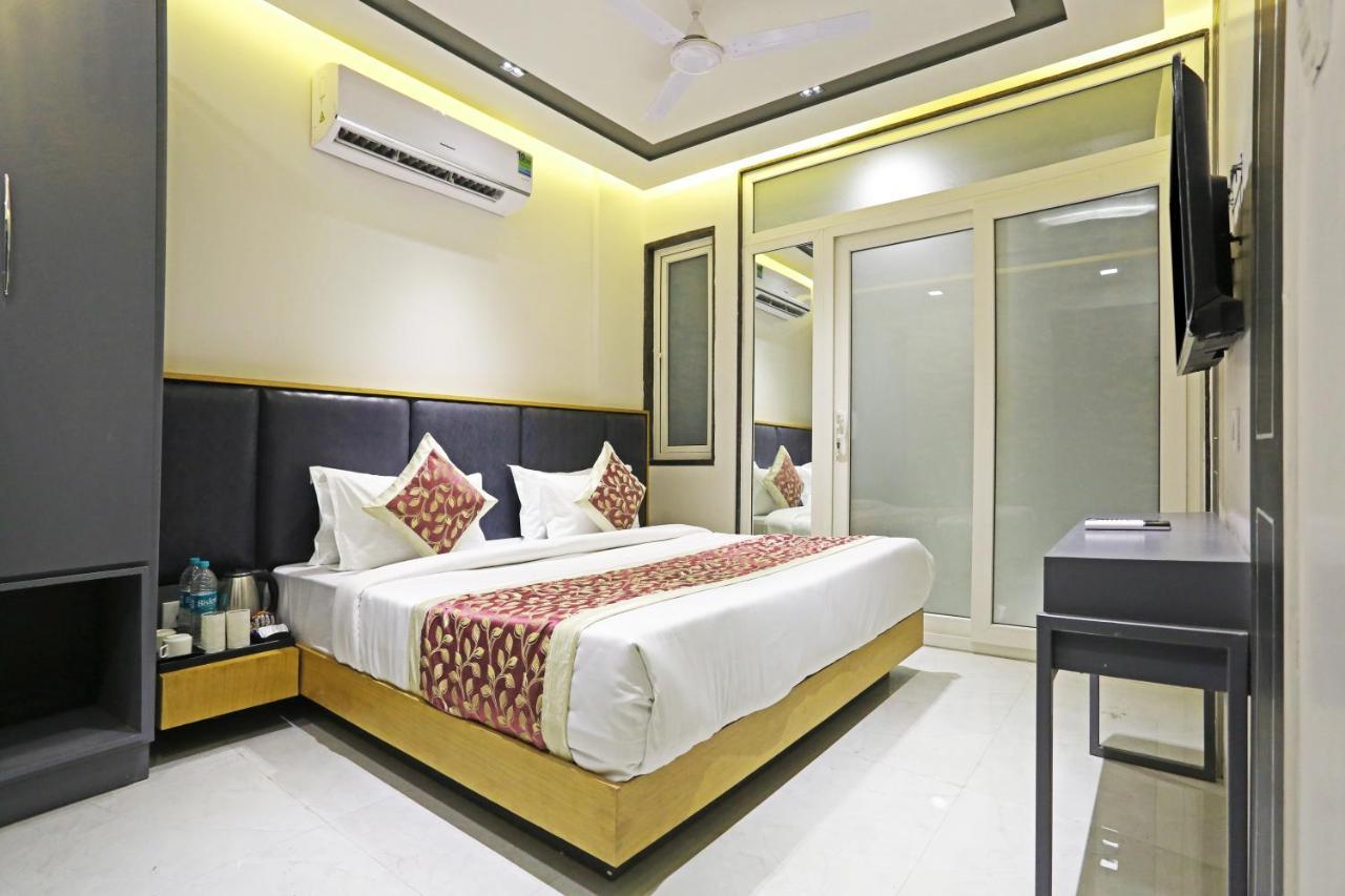 Hotel Apple Villa - Near Delhi Airport With Free Airport Transsfer New Delhi Exteriör bild