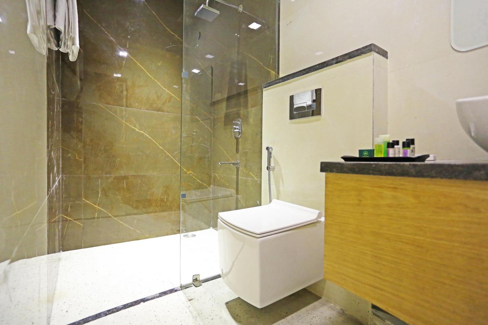 Hotel Apple Villa - Near Delhi Airport With Free Airport Transsfer New Delhi Exteriör bild